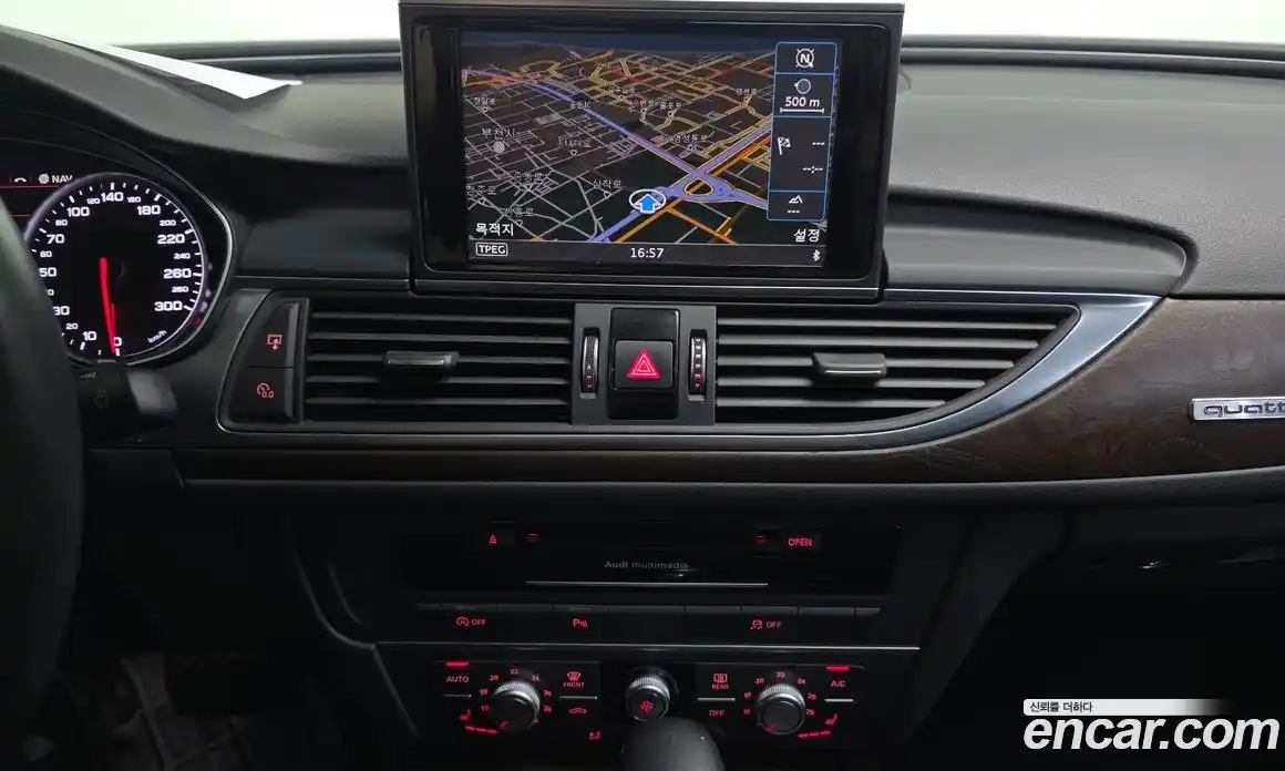 Audi A6 2016 2.0 автомат (гидро), фото 13