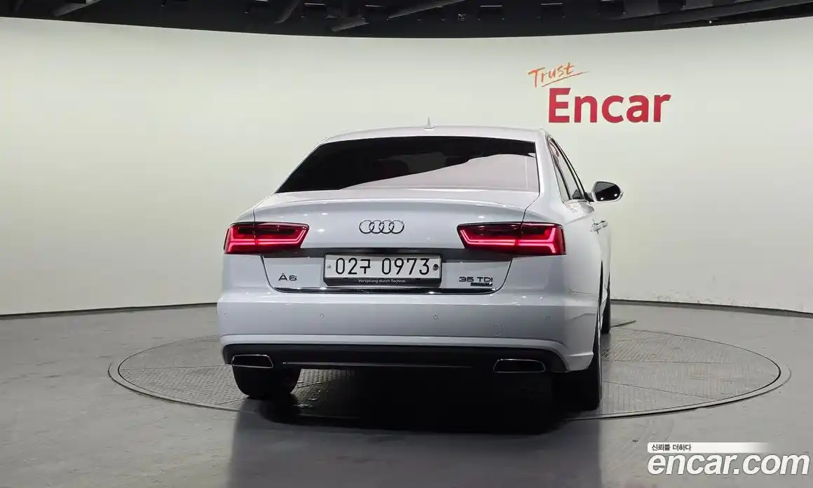 Audi A6 2016 2.0 автомат (гидро), фото 4