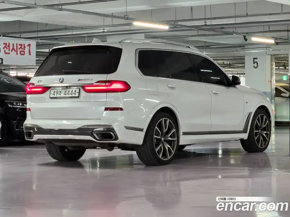 BMW X7 2019 3.0 автомат (гидро), фото 4