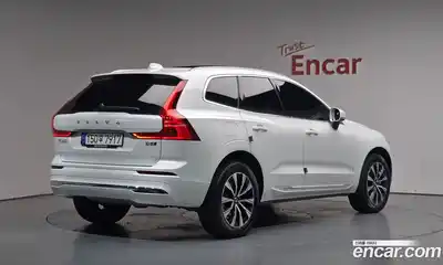 Volvo XC60, 2023, 33 542 км