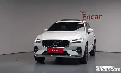 Volvo XC60 2023 2.0 автомат (гидро), миниатюра 2