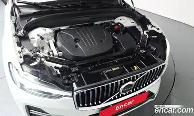 Volvo XC60 2023 2.0 автомат (гидро), миниатюра 5