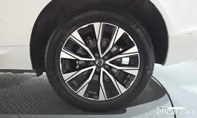 Volvo XC60 2023 2.0 автомат (гидро), миниатюра 6