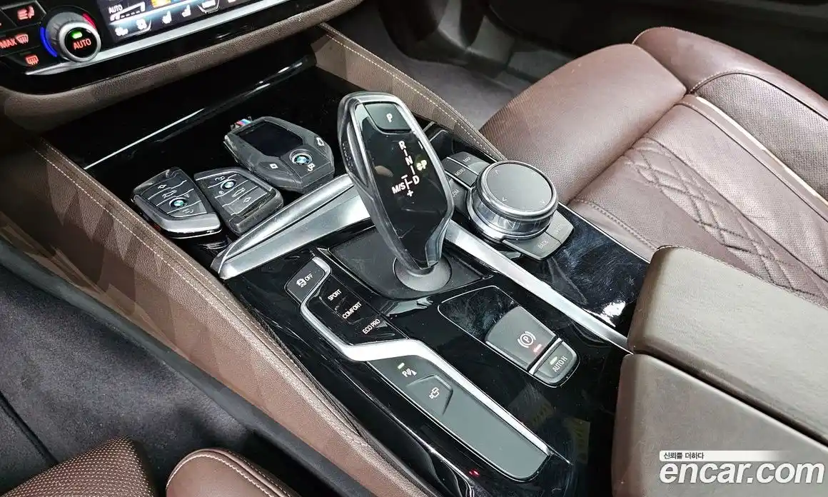 BMW 5 серия 2018 2.0 автомат (гидро), фото 11