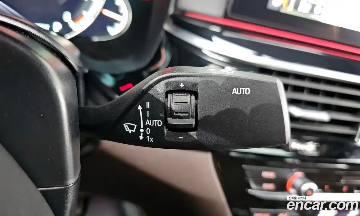 BMW 5 серия 2018 2.0 автомат (гидро), фото 28
