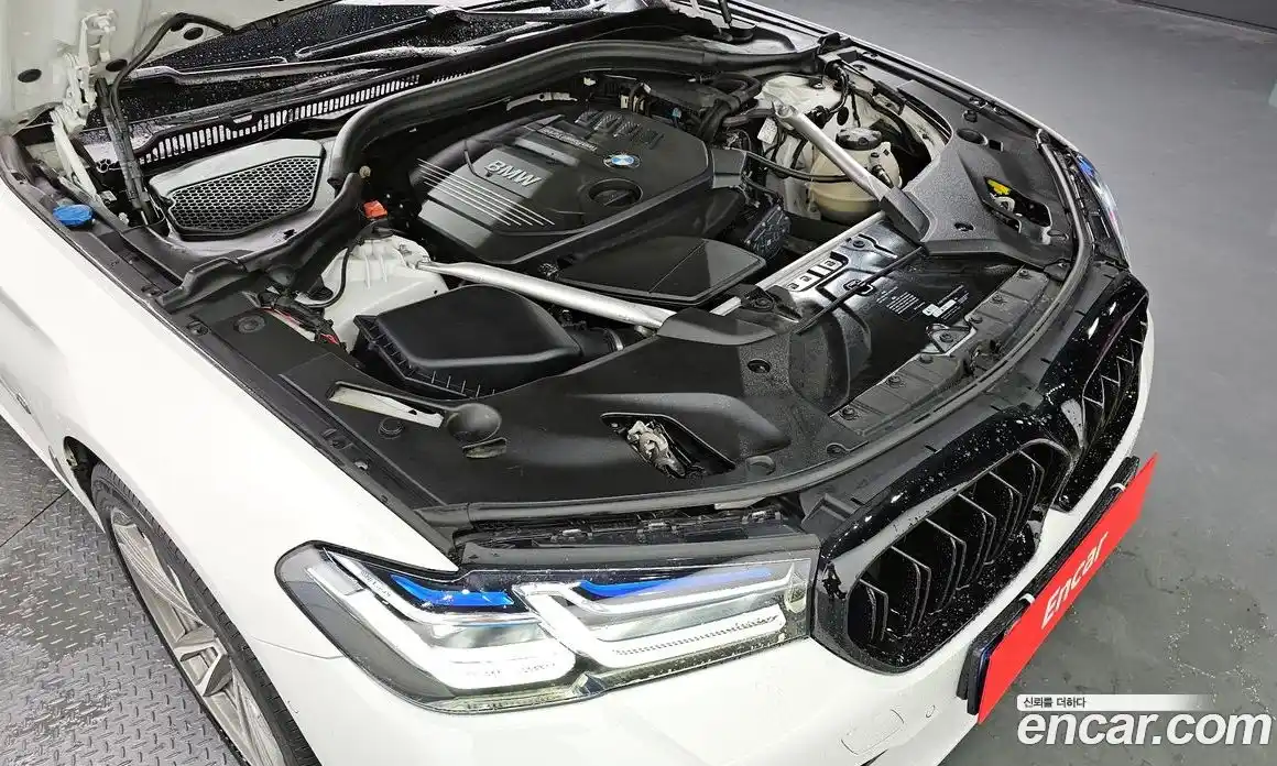BMW 5 серия 2018 2.0 автомат (гидро), фото 5