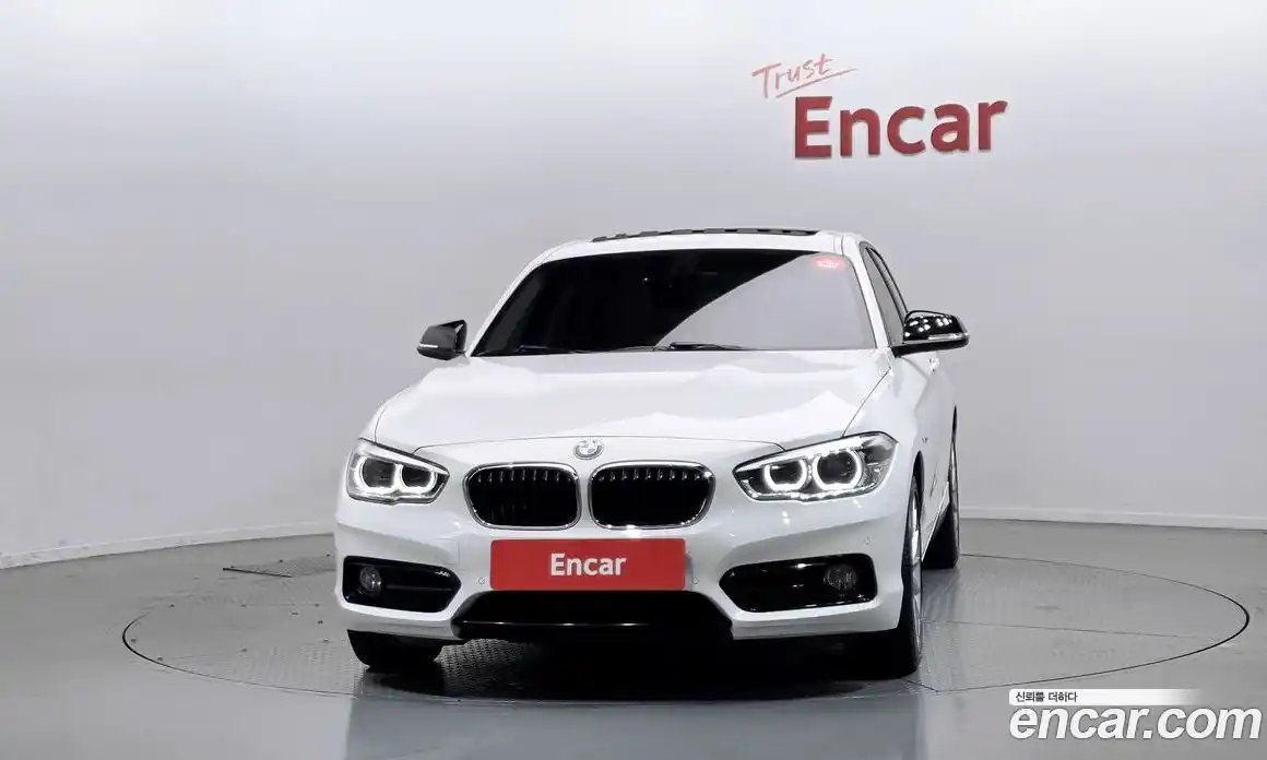 BMW 1 серия 2016 2.0 автомат (гидро), фото 3