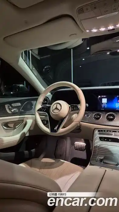 Mercedes-Benz CLS-Class 2023 3.0 гидро, фото 5