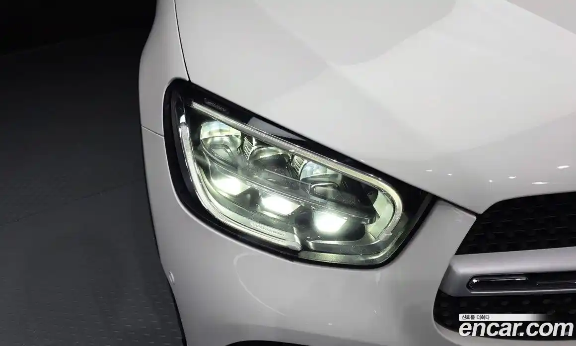 Mercedes-Benz GLC-Class 2021 2.0 автомат (гидро), фото 8