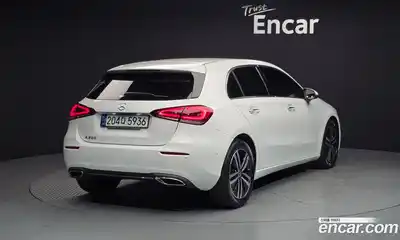 Mercedes-Benz A-Class 2022 2.0 гидро, миниатюра 2