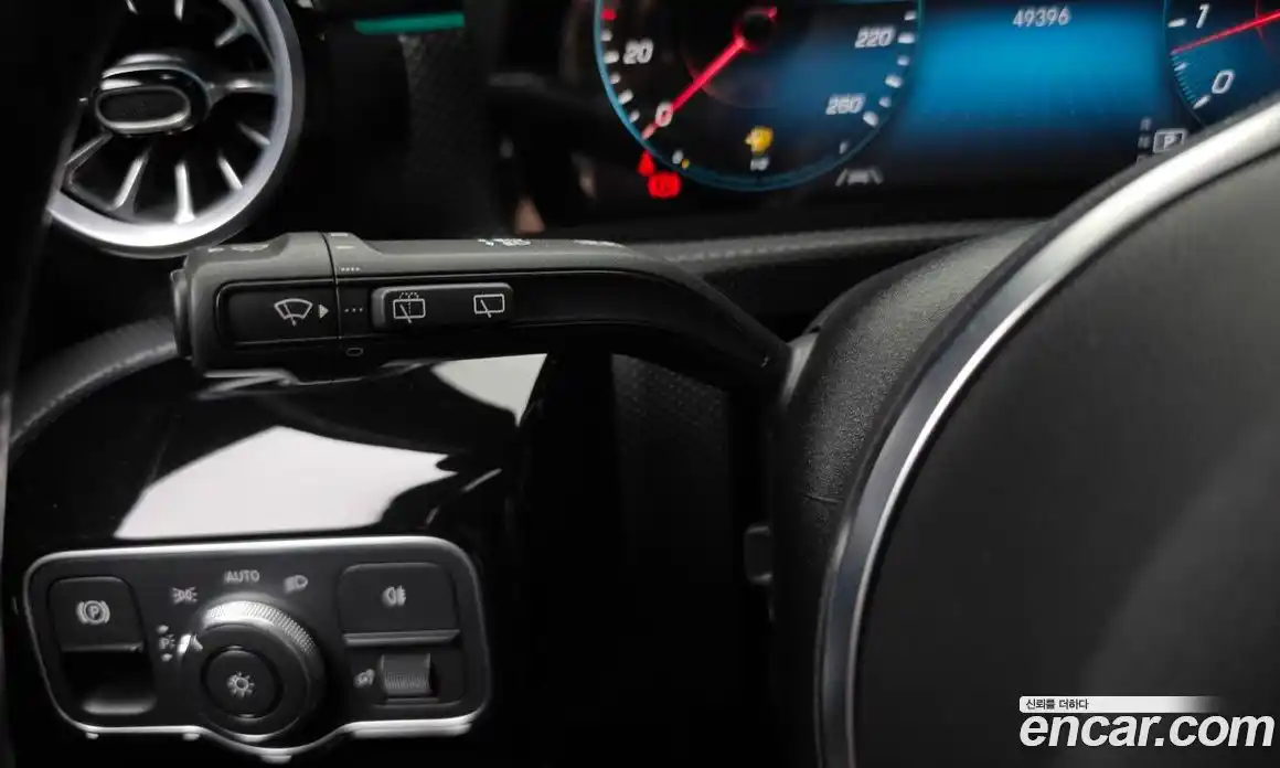 Mercedes-Benz A-Class 2022 2.0 гидро, фото 23