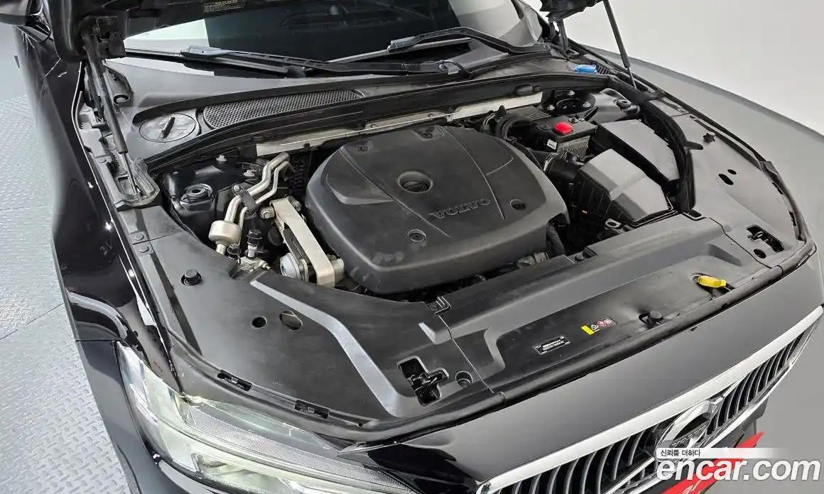 Volvo S90 2019 2.0 автомат (гидро), фото 6
