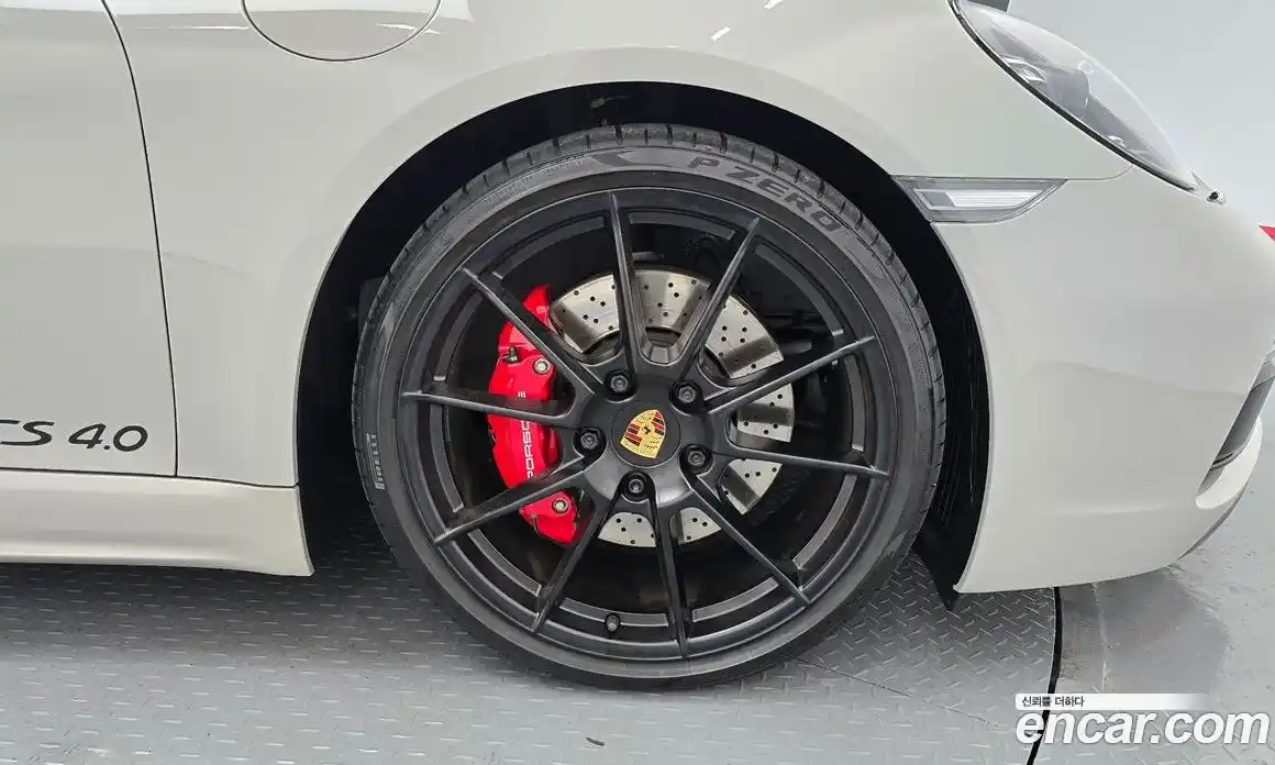 Porsche 718 2022 4.0 автомат (гидро), фото 7