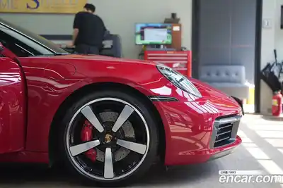 Porsche 911 2020 3.0 автомат (гидро), миниатюра 5