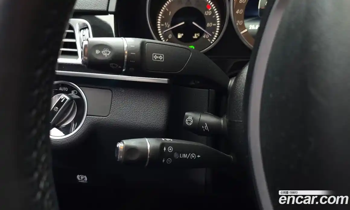 Mercedes-Benz E-Class 2014 2.1 автомат (гидро), фото 18