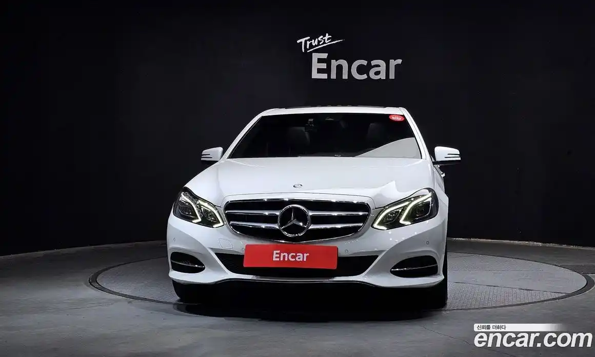 Mercedes-Benz E-Class 2014 2.1 автомат (гидро), фото 3