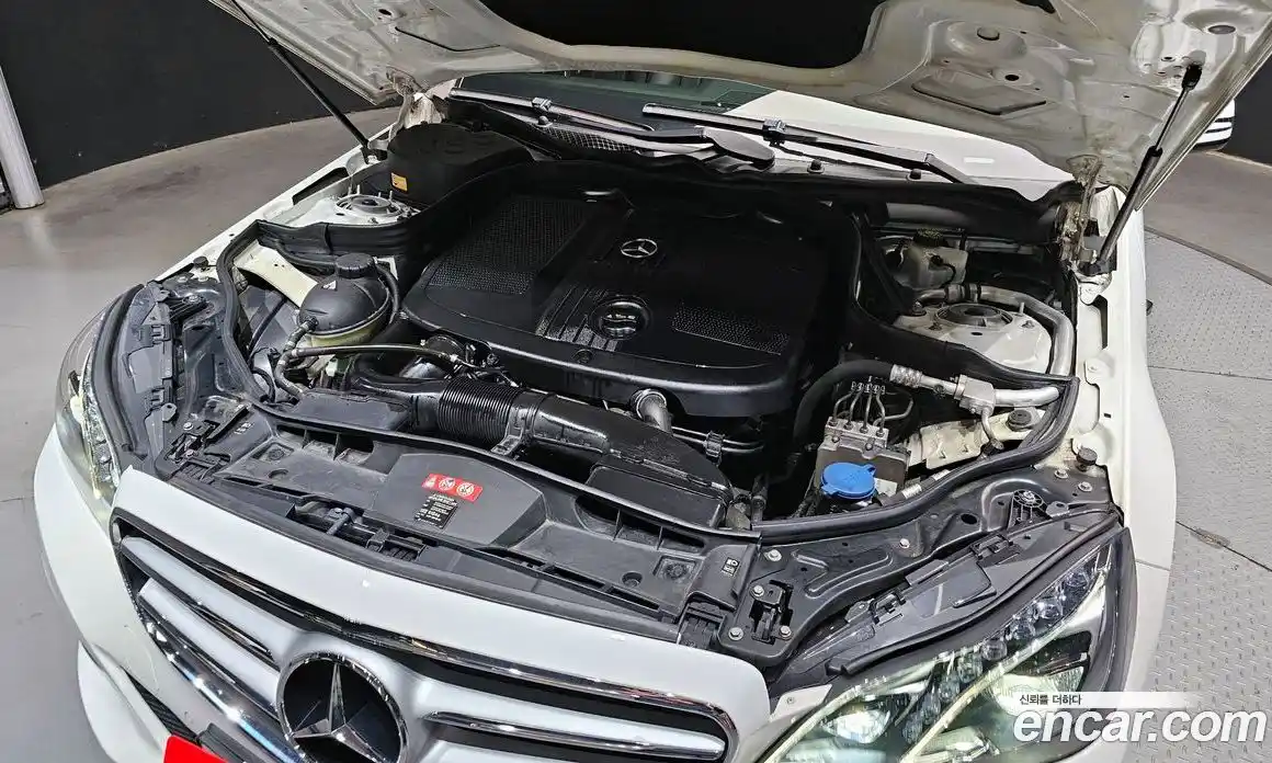 Mercedes-Benz E-Class 2014 2.1 автомат (гидро), фото 6