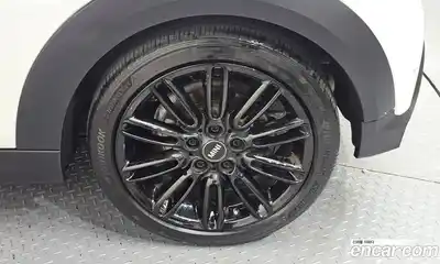 Mini Cooper Convertible 2024 1.5 автомат (гидро), миниатюра 7