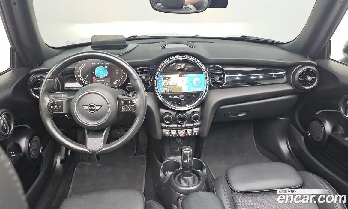 Mini Cooper Convertible 2024 1.5 автомат (гидро), фото 10