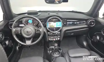 Mini Cooper Convertible 2024 1.5 автомат (гидро), миниатюра 10