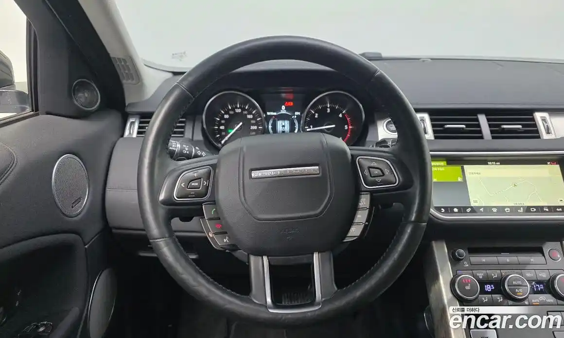 Land Rover Range Rover Evoque 2017 2.0 автомат (гидро), фото 15