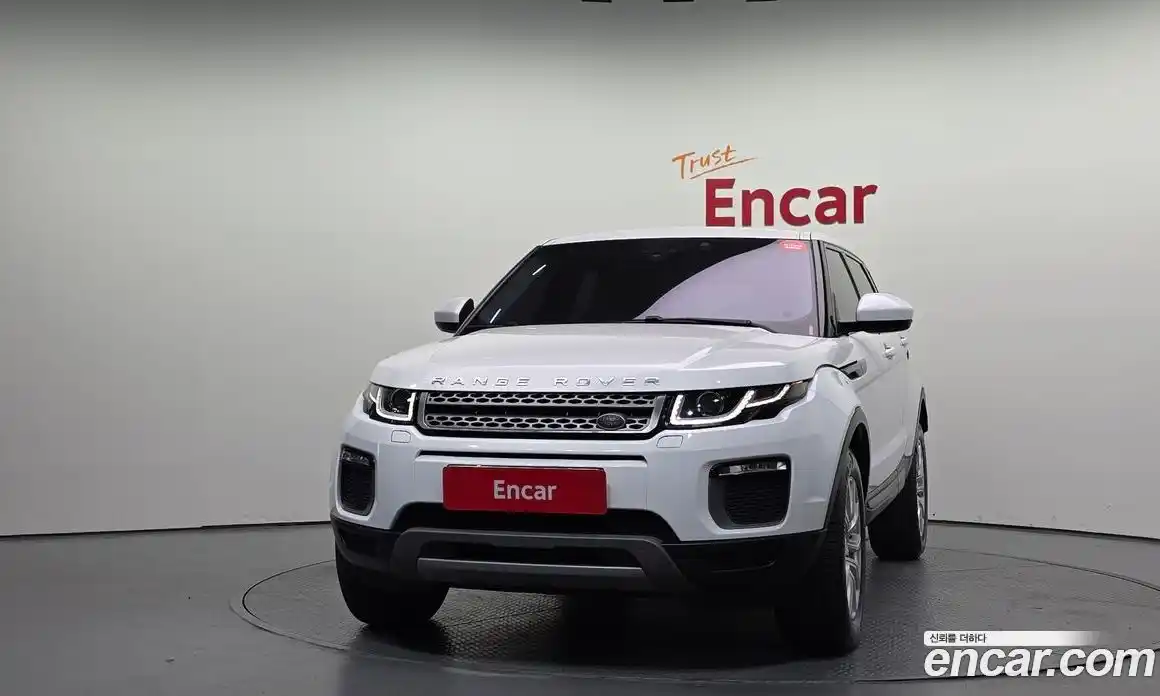 Land Rover Range Rover Evoque 2017 2.0 автомат (гидро), фото 3