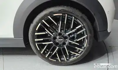 Mini Cooper 2025 2.0 автомат (гидро), миниатюра 7