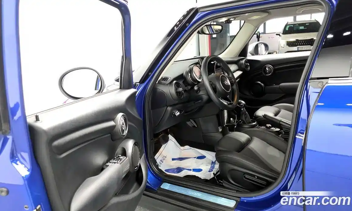Mini Cooper 2019 1.5 автомат (гидро), фото 13