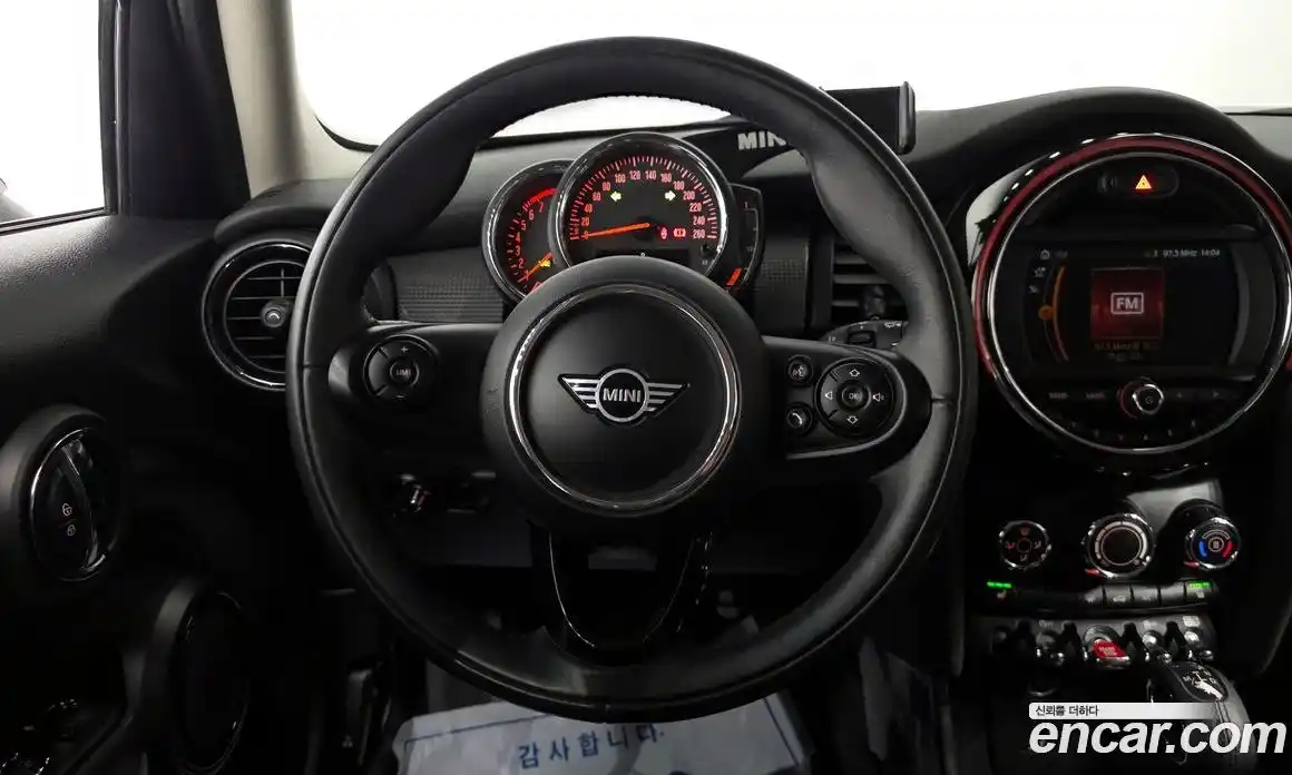 Mini Cooper 2019 1.5 автомат (гидро), фото 19