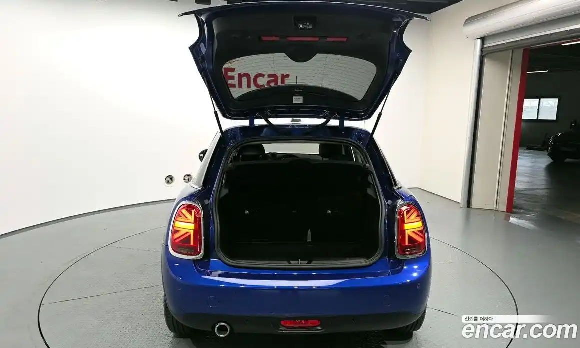 Mini Cooper 2019 1.5 автомат (гидро), фото 26