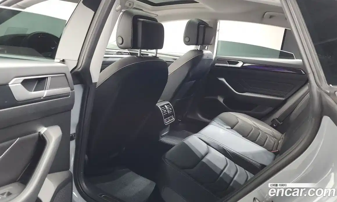 Volkswagen Arteon 2023 2.0 автомат (гидро), фото 28