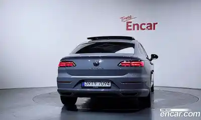 Volkswagen Arteon 2023 2.0 автомат (гидро), миниатюра 4