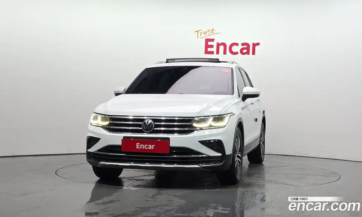 Volkswagen Tiguan 2021 2.0 автомат (гидро), фото 3