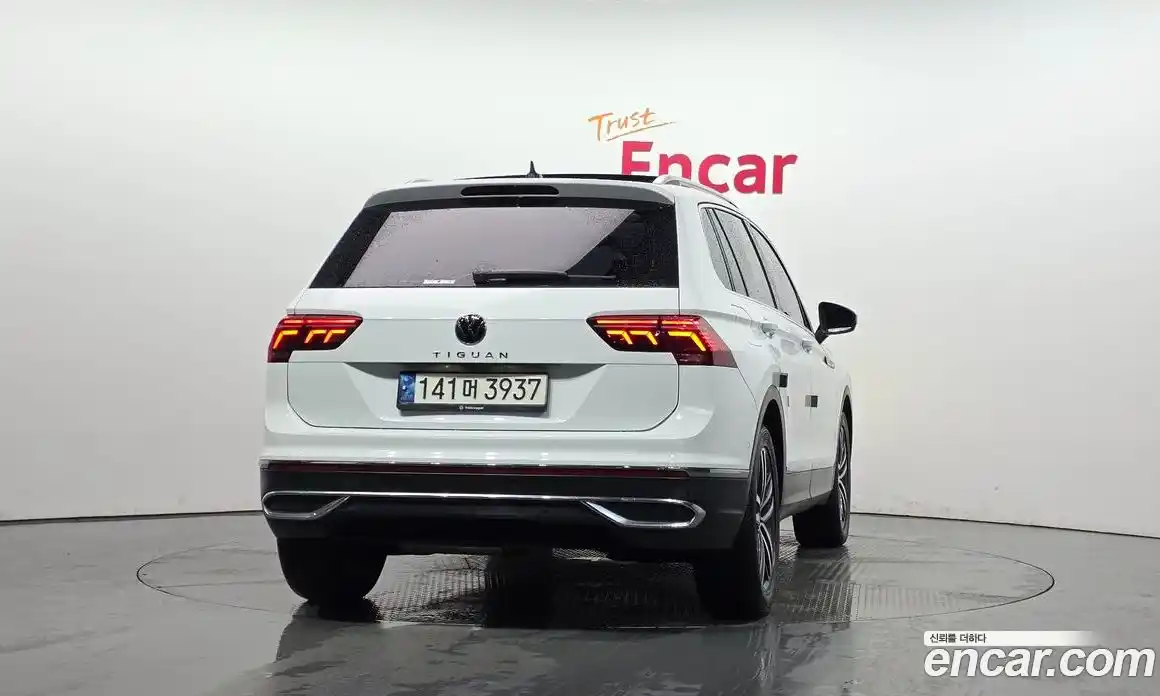 Volkswagen Tiguan 2021 2.0 автомат (гидро), фото 4