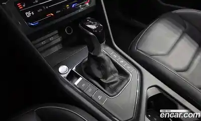 Volkswagen Tiguan 2021 2.0 автомат (гидро), миниатюра 9