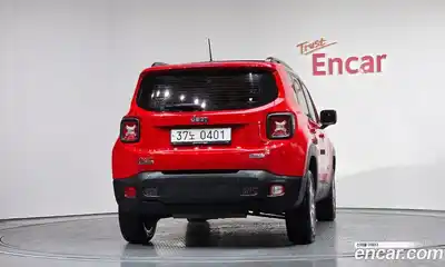 Jeep Renegade 2016 2.0 автомат (гидро), миниатюра 4