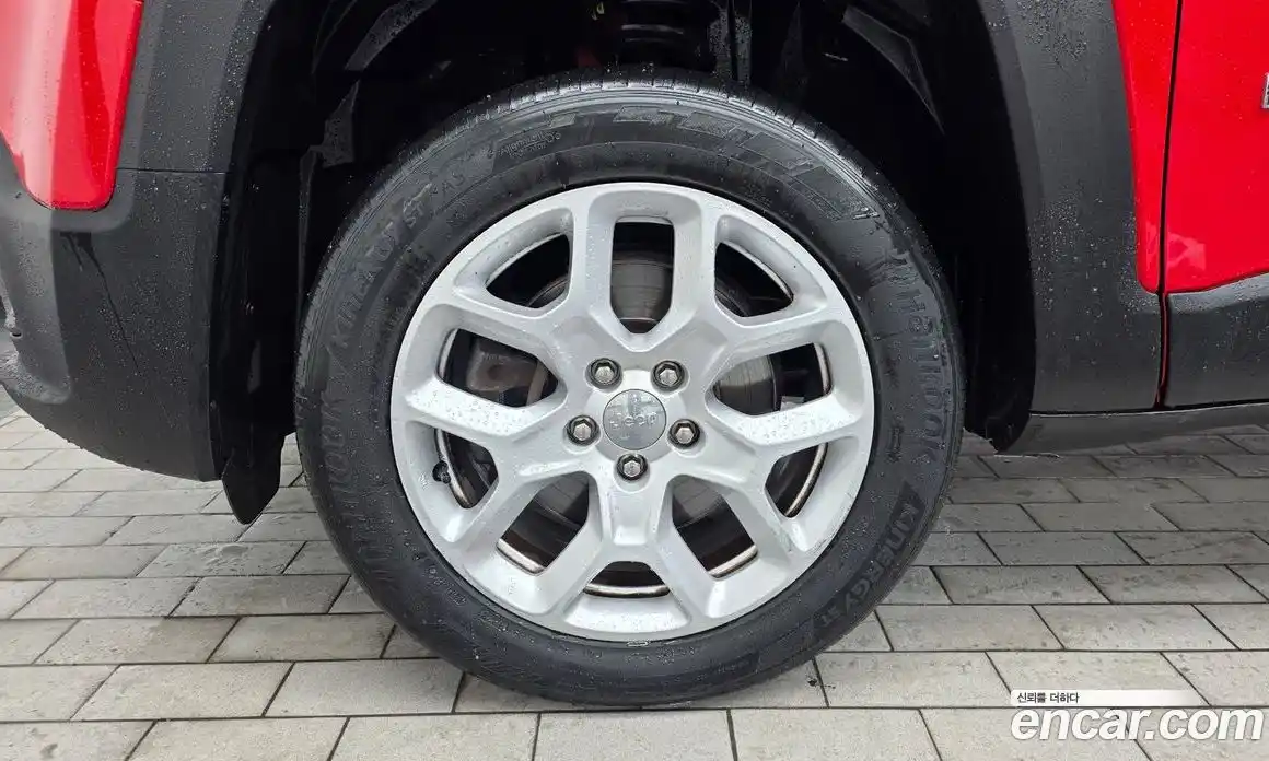 Jeep Renegade 2016 2.0 автомат (гидро), фото 5