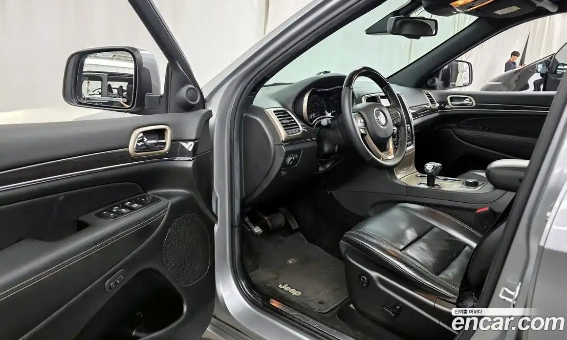 Jeep Cherokee 2014 3.0 автомат (гидро), фото 10