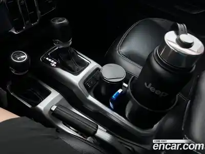 Jeep Wrangler 2021 2.0 автомат (гидро), миниатюра 9