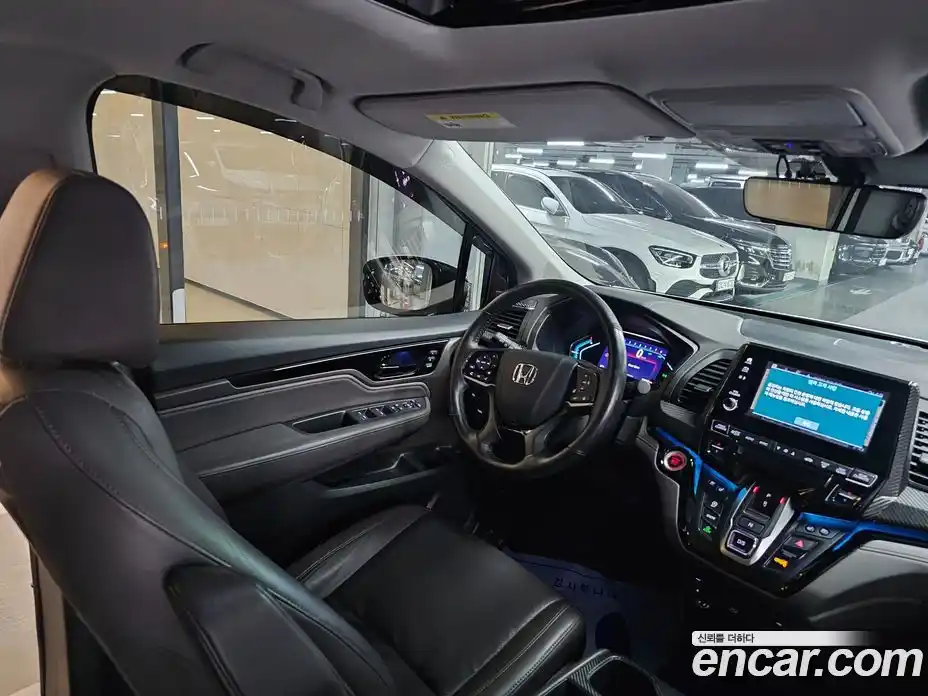 Honda Odyssey 2020 3.5 автомат (гидро), фото 7
