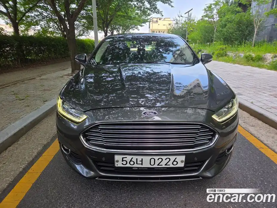 Ford Mondeo 2015 2.0 автомат (гидро), фото 3