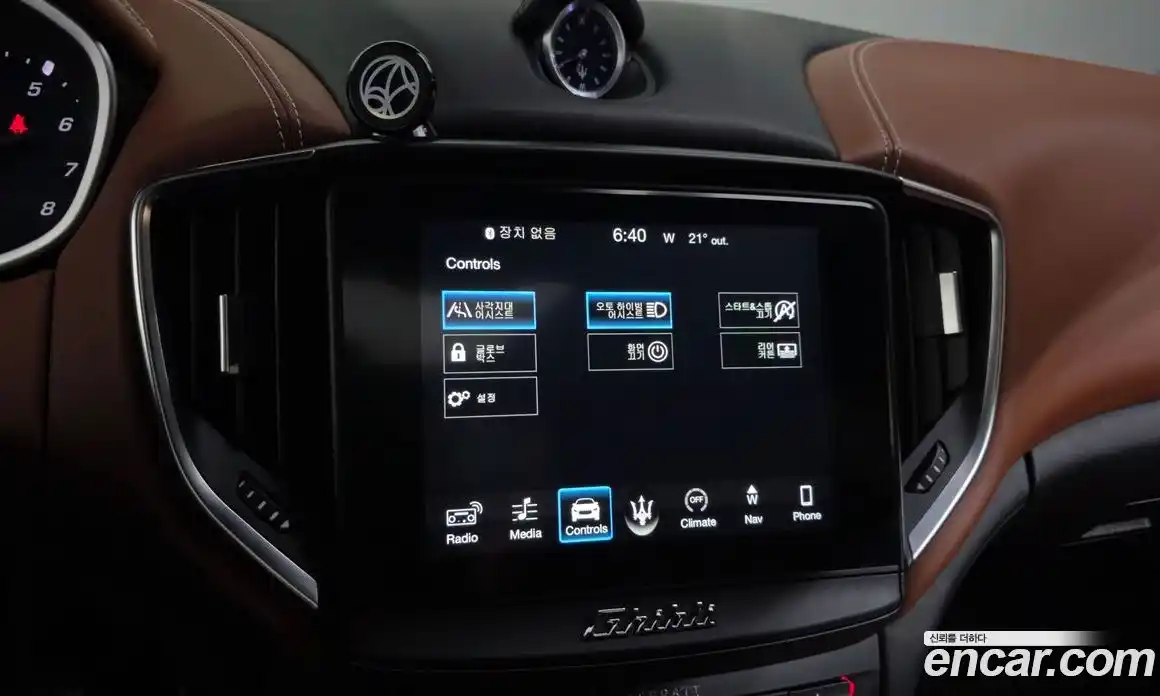 Maserati Ghibli 2018 3.0 гидро, фото 16