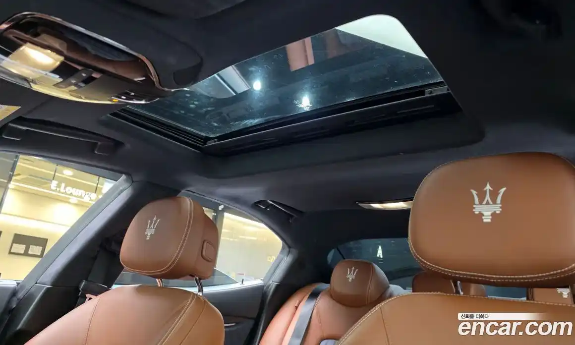Maserati Ghibli 2018 3.0 гидро, фото 18