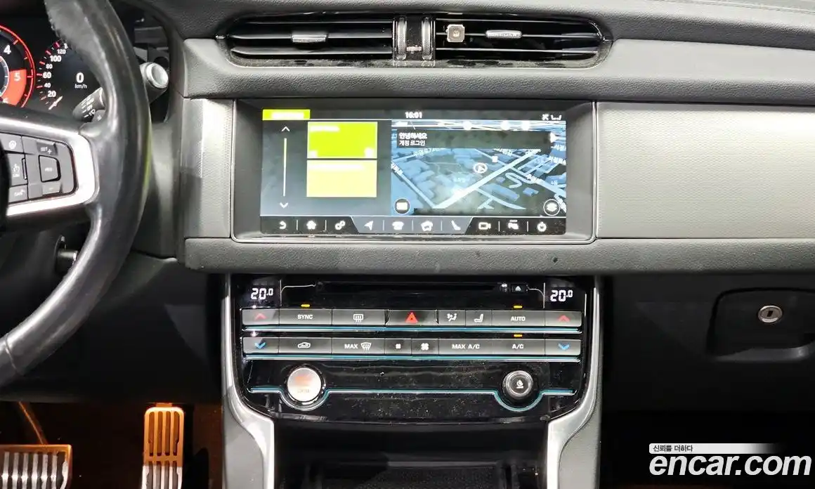 Jaguar XF 2018 2.0 гидро, фото 14
