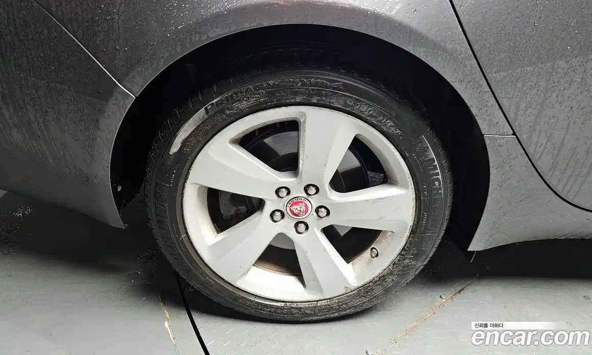 Jaguar XF 2018 2.0 гидро, фото 5