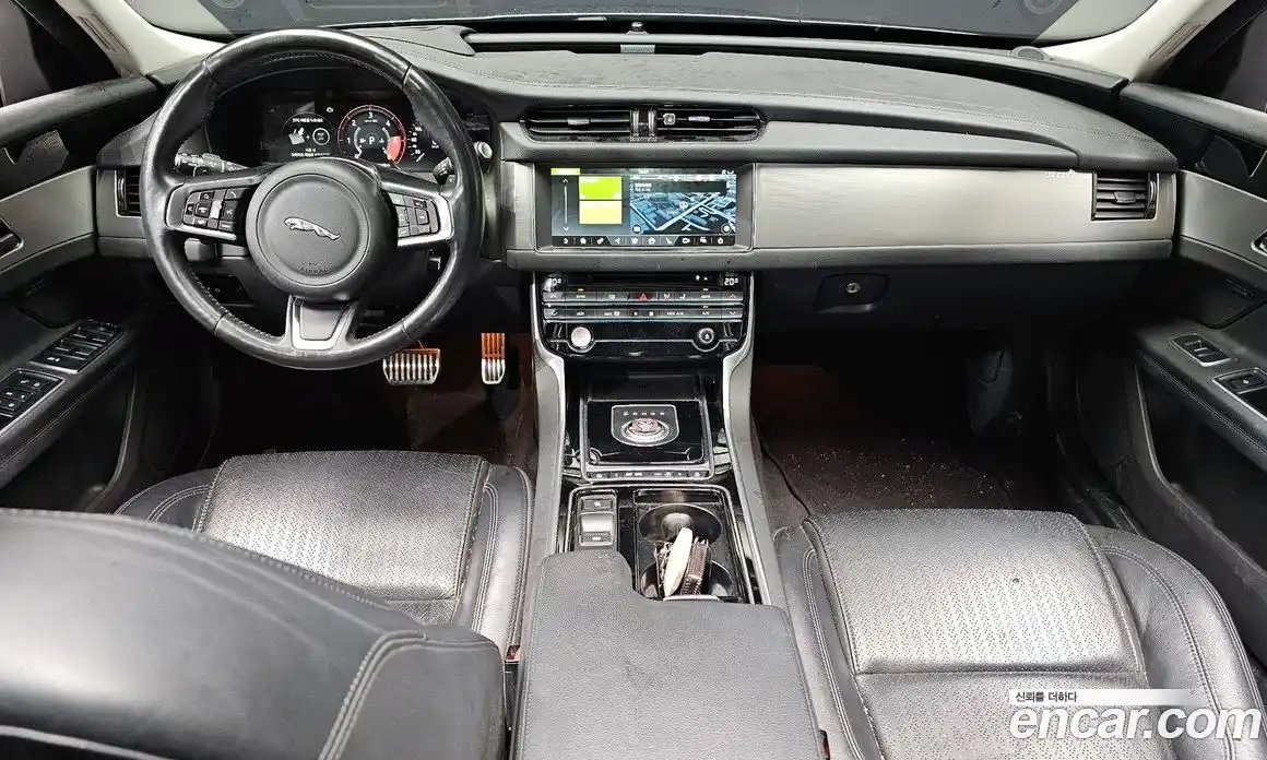 Jaguar XF 2018 2.0 гидро, фото 7