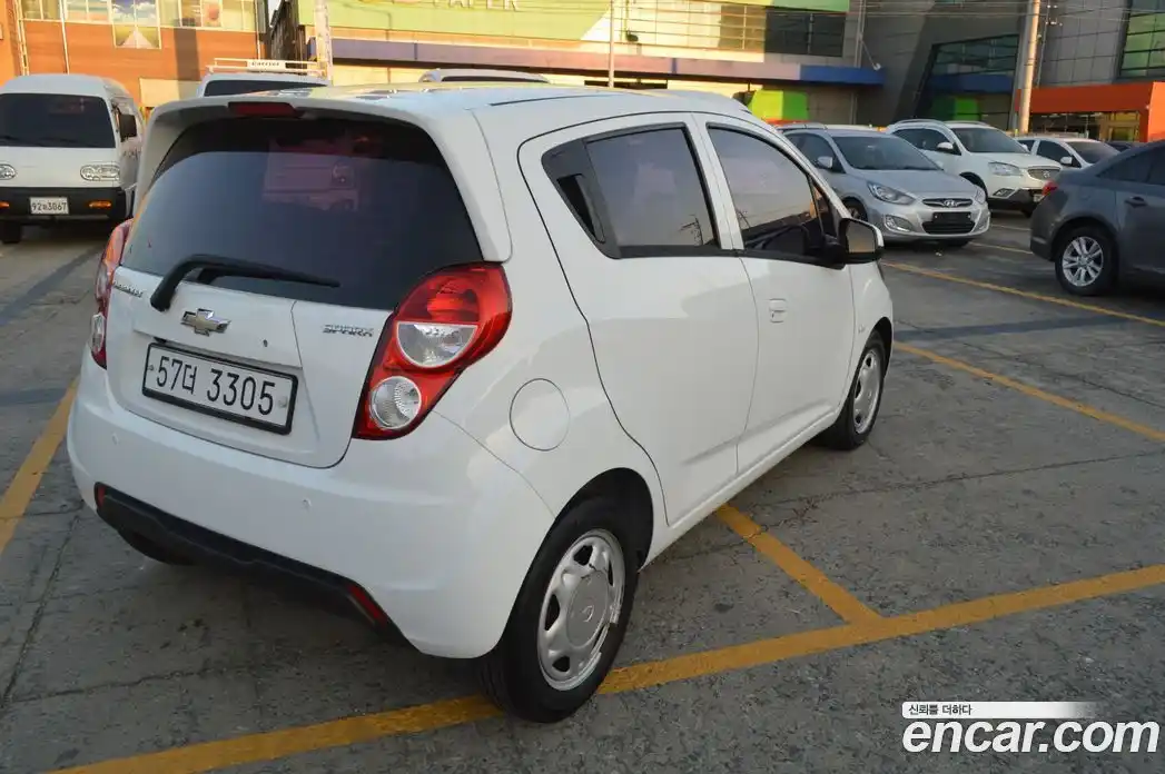 Chevrolet Spark 2015 1.0 автомат (гидро), фото 7