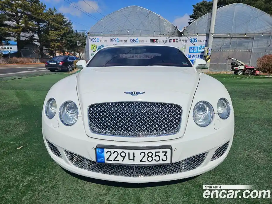 Bentley Continental 2010 6.0 гидро, фото 1