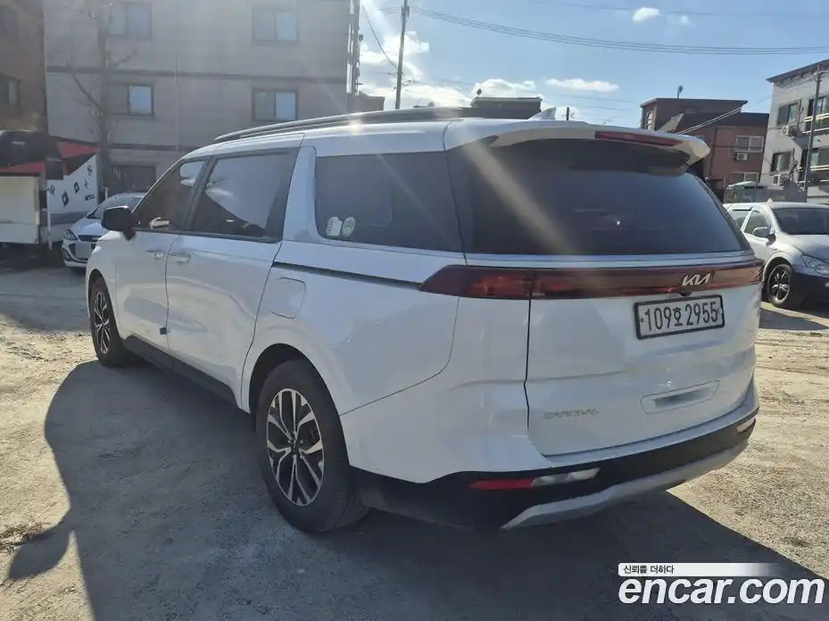 Kia Carnival 2023 2.2 автомат (гидро), фото 3