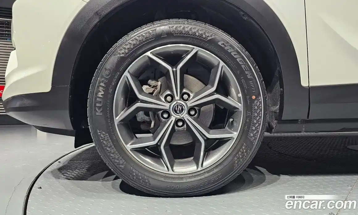 SsangYong Korando 2021 1.5 автомат (гидро), фото 5